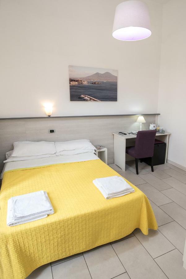 B&B Solimena Napoli Eksteriør billede